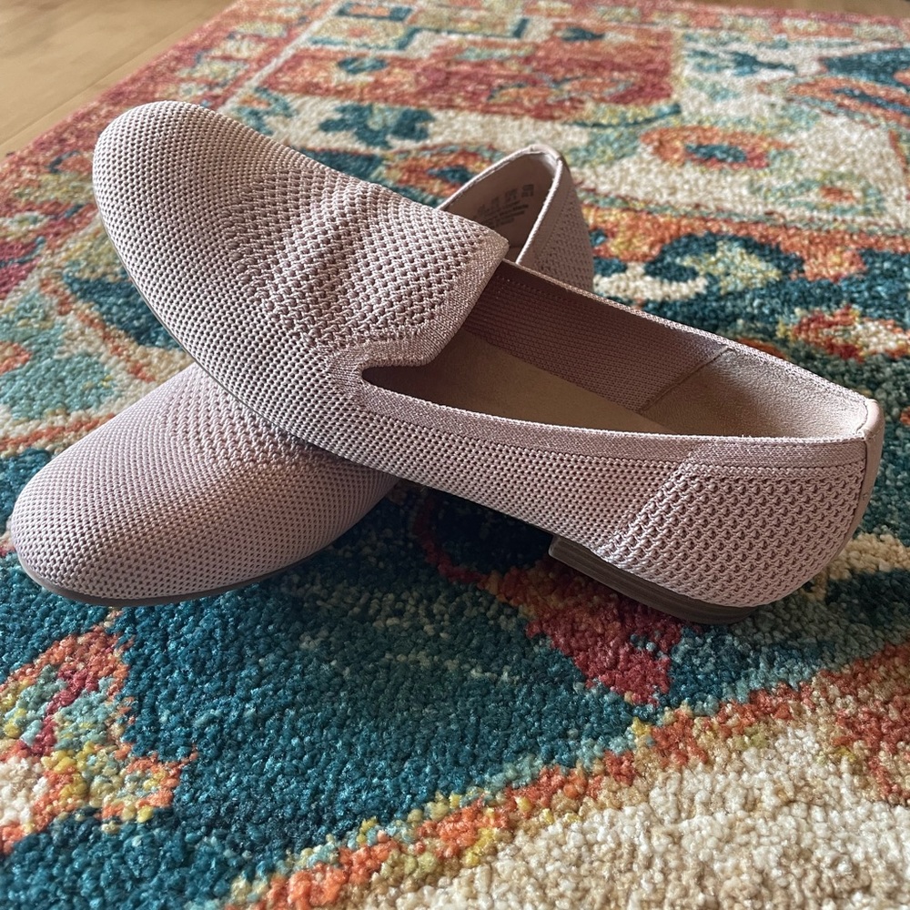 🩰Ballet Pink Naturalizer Flats🩰